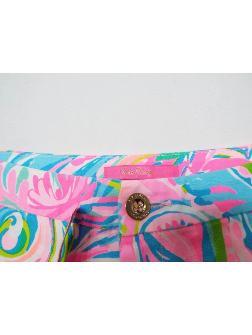 Lilly Pulitzer Buttercup Stretch Shorts Carnivale Coral Size 2 NWT